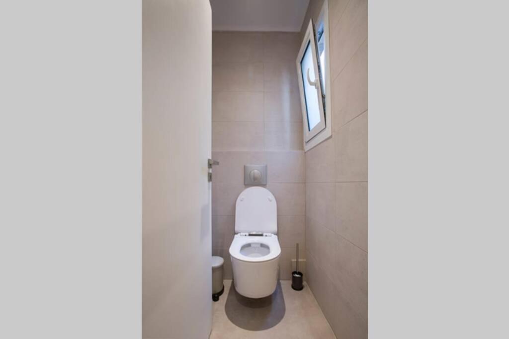 City Center Modern Renovated Apartment アテネ エクステリア 写真