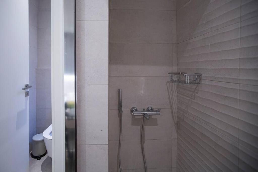 City Center Modern Renovated Apartment アテネ エクステリア 写真