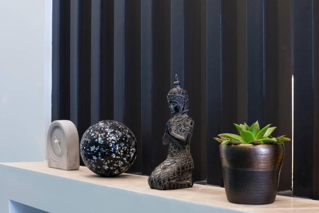 City Center Modern Renovated Apartment アテネ エクステリア 写真