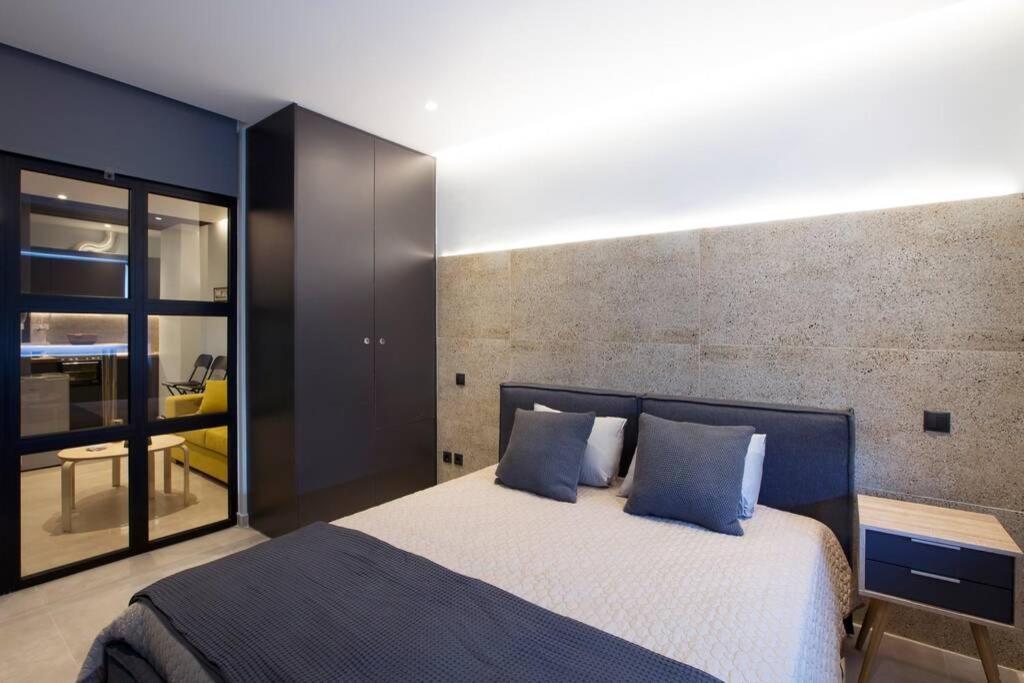 City Center Modern Renovated Apartment アテネ エクステリア 写真